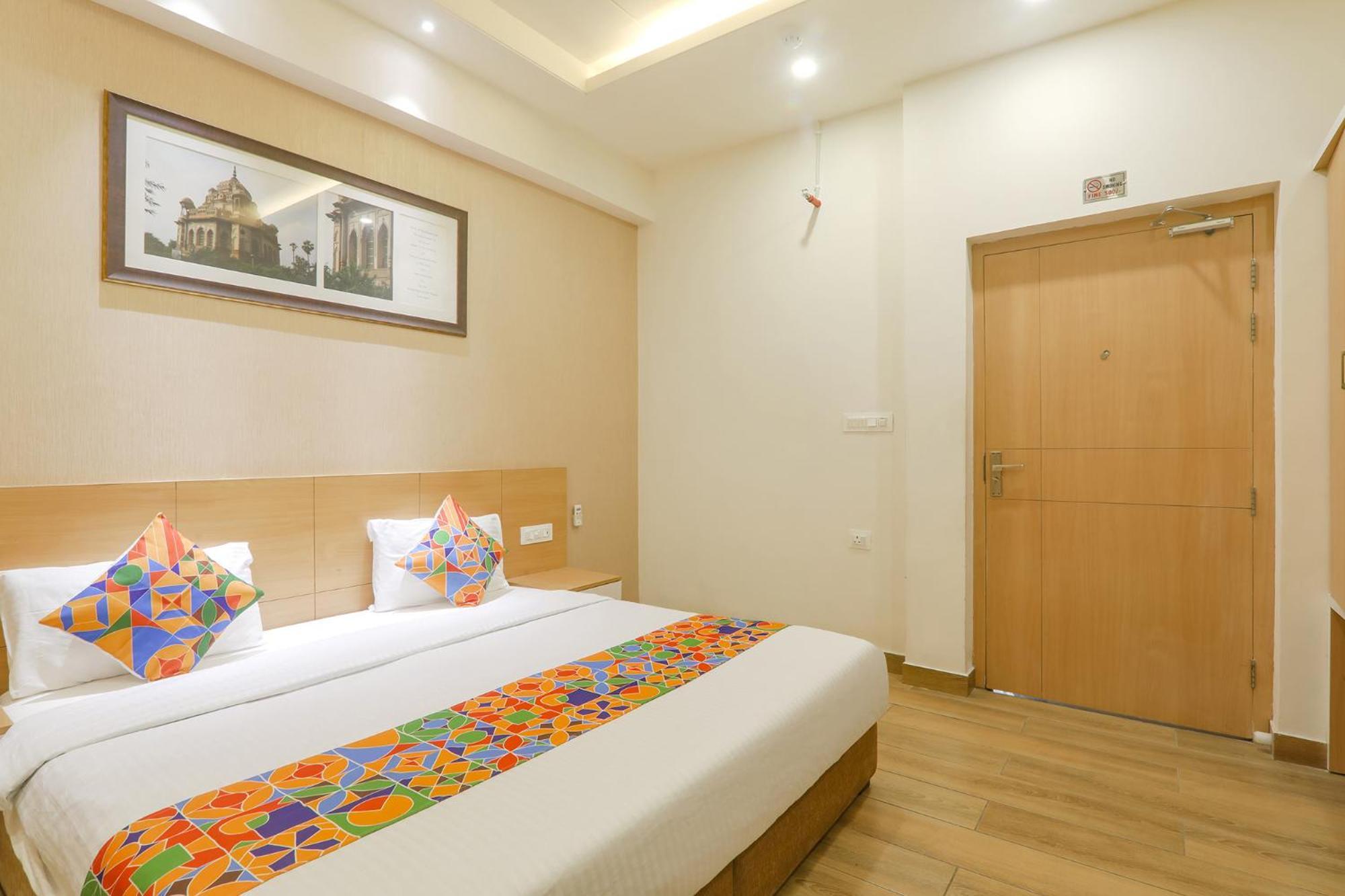 Fabhotel Raghubar Kripa Lucknow Extérieur photo