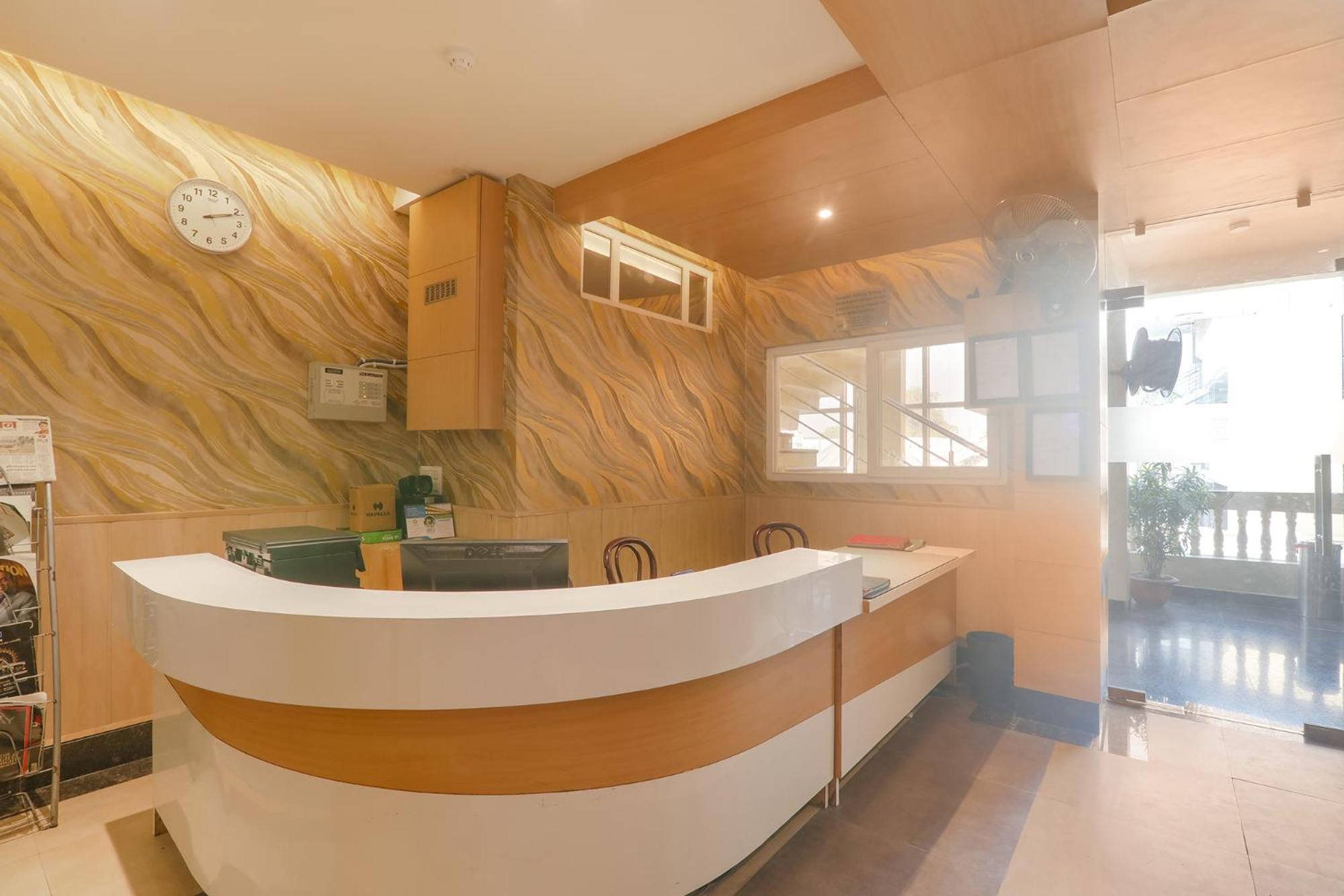 Fabhotel Raghubar Kripa Lucknow Extérieur photo