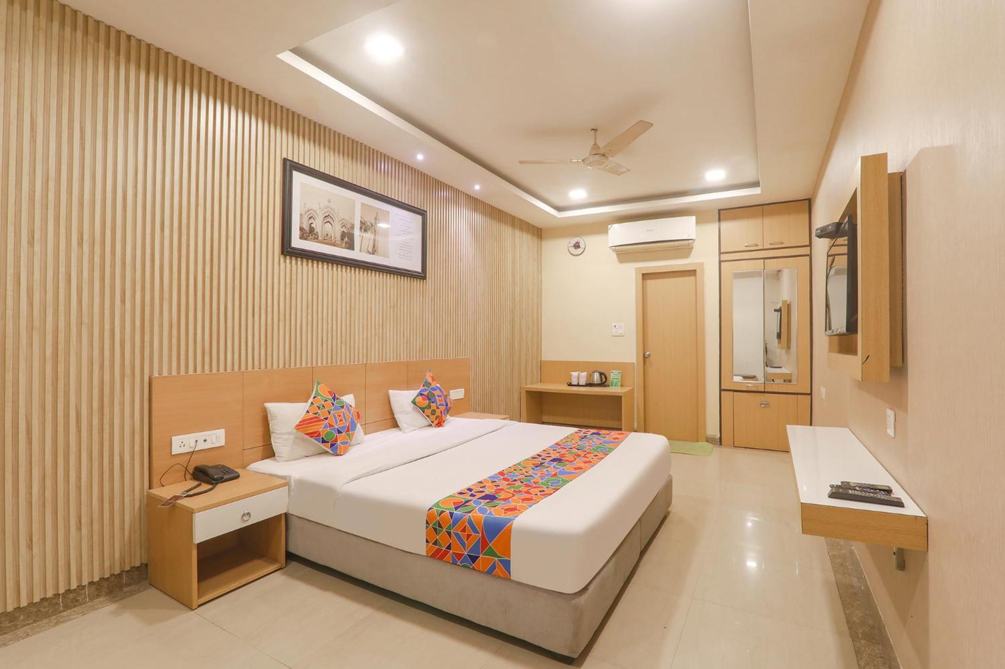 Fabhotel Raghubar Kripa Lucknow Extérieur photo