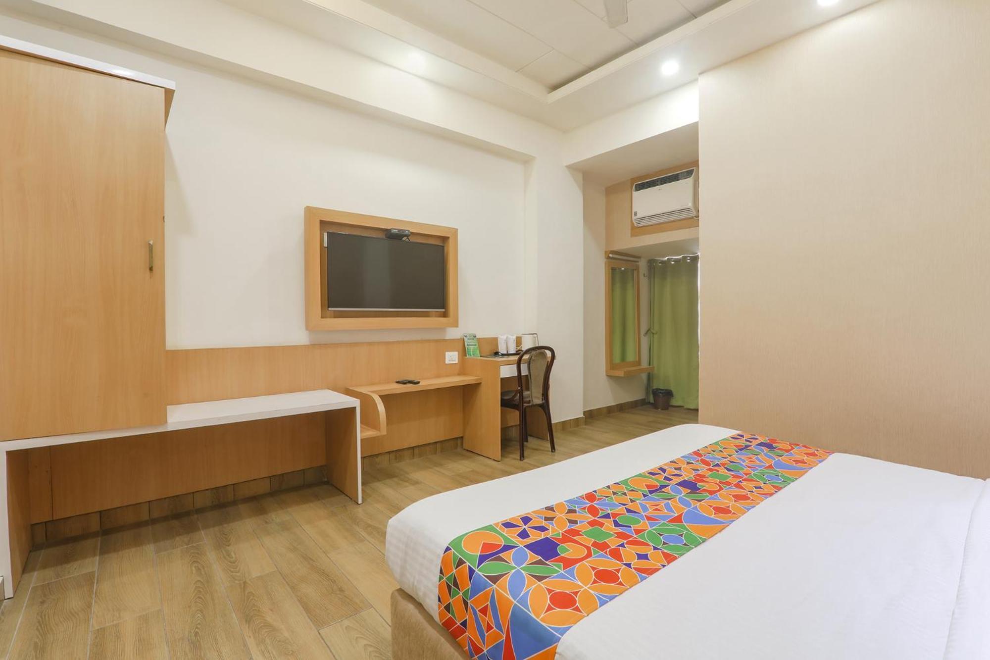 Fabhotel Raghubar Kripa Lucknow Extérieur photo